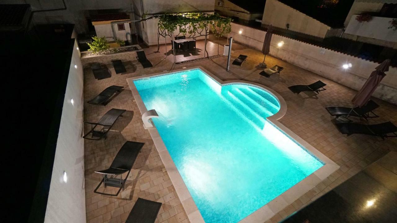Apartments Roberta Kožino 外观 照片